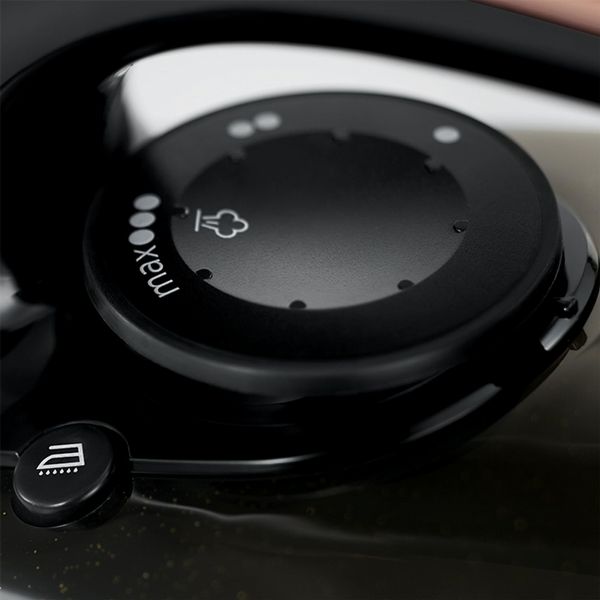 Russell Hobbs Copper Express Steam Iron