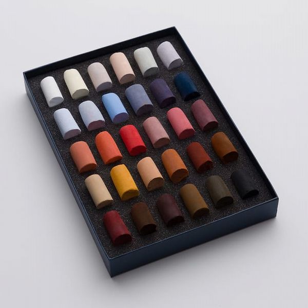 Unison Colour : Soft Pastel : Emma Colbert Animal Set of 30 Half Sticks